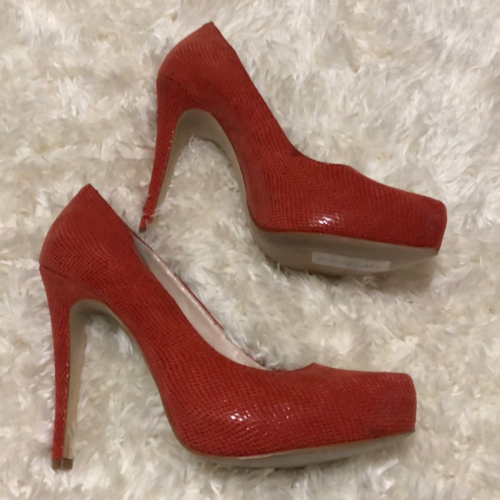 BCBGeneration Heel size 10